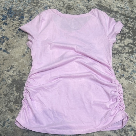 Maternity Essential V-Neck Tee - Picture 5 of 6